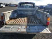 ✅ 2001 Toyota Tacoma • VIN: 5TENL42N31Z840417 • Lot: 82750665. Wystawiony na Copart z przebiegiem 94 912 mil. Bezpłatny archiwum sprzedaży aukcyjnych z USA i szczegółowy raport historii pojazdu na DreamBid. Zdjęcie 10.