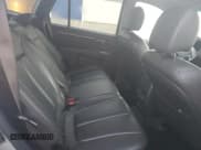 ✅ 2010 Hyundai Santa Fe SE • VIN: 5NMSHDAG0AH354753 • Lot: 82533065. Listed on Copart with 319,916 mi. Free auction sales archive from the USA and detailed vehicle history report at DreamBid. Image 11.