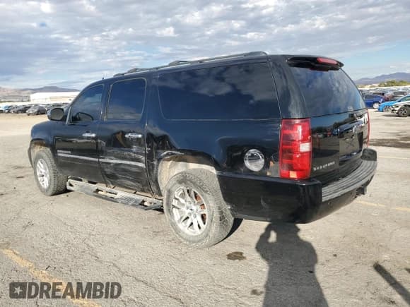 ✅ 2013 Chevrolet Suburban LTZ • VIN: 1GNSKKE76DR147159 • Lot: 85884865. Wystawiony na Copart z przebiegiem 142 686 mil. Bezpłatny archiwum sprzedaży aukcyjnych z USA i szczegółowy raport historii pojazdu na DreamBid. Zdjęcie 2.