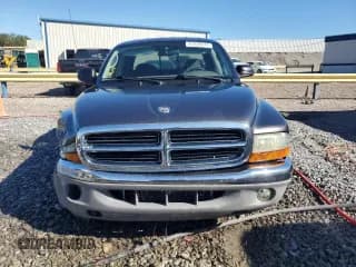 ✅ 2002 Dodge Dakota SLT • VIN: 1B7HL48N62S719181 • Lot: 81038374. Wystawiony na Copart z przebiegiem 145 385 mil. Bezpłatny archiwum sprzedaży aukcyjnych z USA i szczegółowy raport historii pojazdu na DreamBid. Zdjęcie 5.