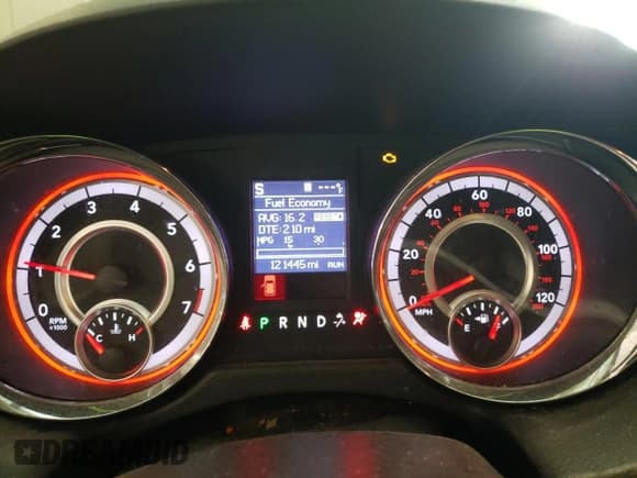 ✅ 2019 Dodge Grand Caravan Crew • VIN: 2C4RDGDG3KR571860 • Lot: 81741084. Wystawiony na Copart z przebiegiem 121 445 mil. Bezpłatny archiwum sprzedaży aukcyjnych z USA i szczegółowy raport historii pojazdu na DreamBid. Zdjęcie 9.