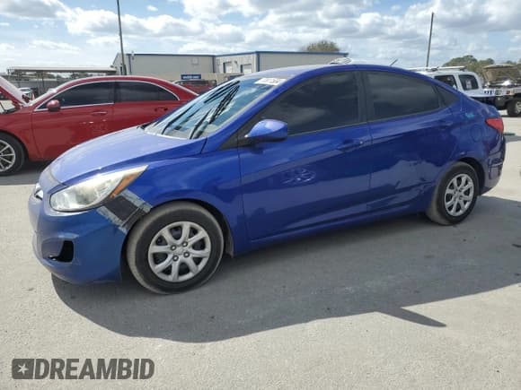 ✅ 2014 Hyundai Accent GLS • VIN: KMHCT4AE2EU690187 • Лот: 77011504. Опубликован ранее на Copart с пробегом 116 606 миль. Бесплатный доступ к архиву аукционных продаж из США и подробный отчёт об истории автомобиля на DreamBid. Изображение 1.