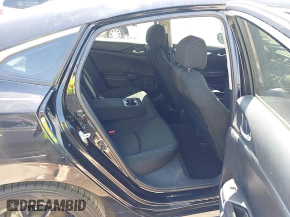 ✅ 2018 Honda Civic EX-T • VIN: JHMFC1F32JX000405 • Lot: 42809203. Listed on IAAI with 100,712 mi. Free auction sales archive from the USA and detailed vehicle history report at DreamBid. Image 8.