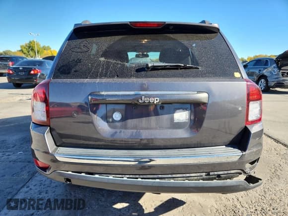 ✅ 2017 Jeep Compass High Altitude • VIN: 1C4NJDEBXHD175994 • Lot: 87278645. Wystawiony na Copart z przebiegiem 106 378 mil. Bezpłatny archiwum sprzedaży aukcyjnych z USA i szczegółowy raport historii pojazdu na DreamBid. Zdjęcie 6.