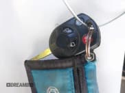 ✅ 2017 Ford Transit • VIN: 1FTYR2CM8HKB52563 • Lot: 41690970. Wystawiony na IAAI z przebiegiem 128 356 mil. Bezpłatny archiwum sprzedaży aukcyjnych z USA i szczegółowy raport historii pojazdu na DreamBid. Zdjęcie 11.