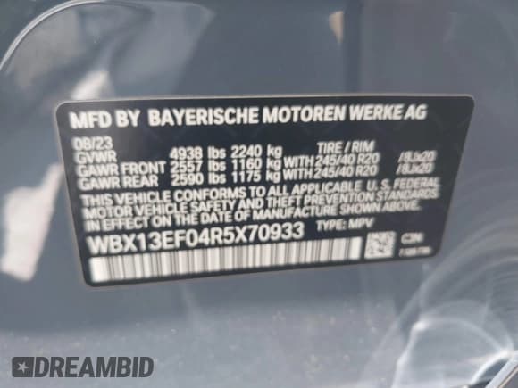 ✅ 2024 BMW X1 • VIN: WBX13EF04R5X70933 • Lot: 42491042. Wystawiony na IAAI z przebiegiem 21 308 mil. Bezpłatny archiwum sprzedaży aukcyjnych z USA i szczegółowy raport historii pojazdu na DreamBid. Zdjęcie 9.