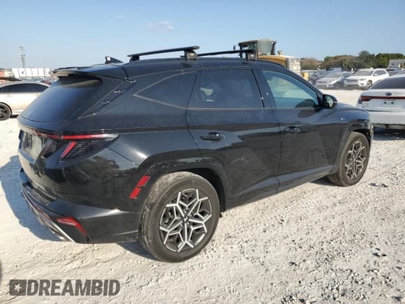 ✅ 2023 Hyundai Tucson N Line • VIN: KM8JF3AE1PU198567 • Lot: 53345145. Wystawiony na Copart z przebiegiem 37 029 mil. Bezpłatny archiwum sprzedaży aukcyjnych z USA i szczegółowy raport historii pojazdu na DreamBid. Zdjęcie 3.