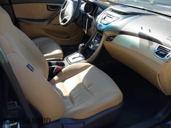 ✅ 2012 Hyundai Elantra GLS • VIN: 5NPDH4AE2CH113595 • Lot: 43124910. Listed on IAAI with 171,119 mi. Free auction sales archive from the USA and detailed vehicle history report at DreamBid. Image 5.