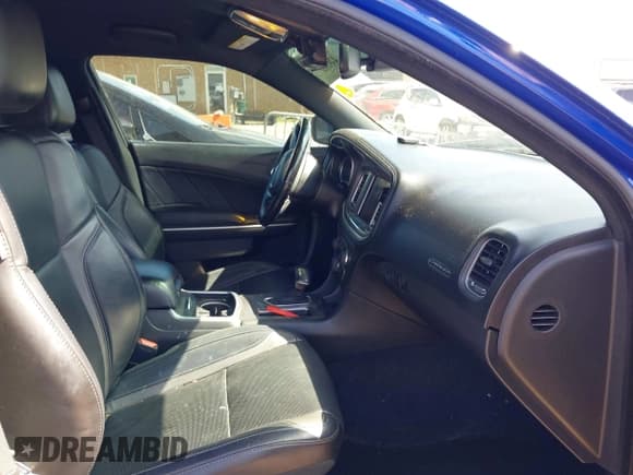 ✅ 2022 Dodge Charger SXT • VIN: 2C3CDXBG9NH145985 • Лот: 42862986. Опубликован ранее на IAAI с пробегом 51 547 миль. Бесплатный доступ к архиву аукционных продаж из США и подробный отчёт об истории автомобиля на DreamBid. Изображение 5.