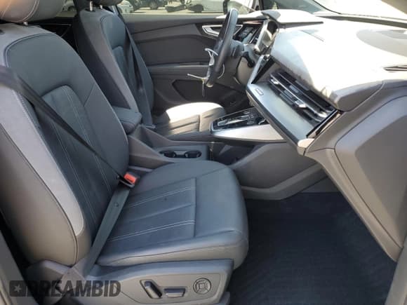 ✅ 2023 Audi Q4 e-tron Premium Plus • VIN: WA1L2BFZ1PP050572 • Lot: 58523794. Listed on Copart with 8,826 mi. Free auction sales archive from the USA and detailed vehicle history report at DreamBid. Image 7.