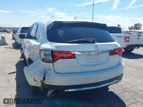 ✅ 2019 Acura MDX • VIN: 5J8YD3H38KL009636 • Lot: 43033880. Listed on IAAI with 50,219 mi. Free auction sales archive from the USA and detailed vehicle history report at DreamBid. Image 16.