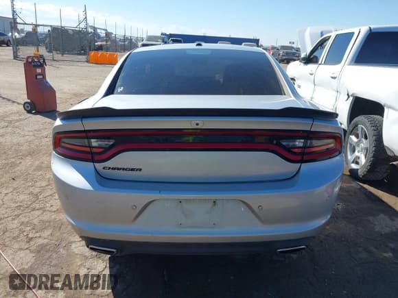 ✅ 2021 Dodge Charger SXT • VIN: 2C3CDXBG0MH678368 • Lot: 43337474. Wystawiony na IAAI z przebiegiem 49 590 mil. Bezpłatny archiwum sprzedaży aukcyjnych z USA i szczegółowy raport historii pojazdu na DreamBid. Zdjęcie 17.