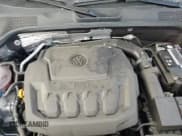 ✅ 2019 Volkswagen Beetle S • VIN: 3VWFD7AT0KM713901 • Лот: 71628455. Опубликован ранее на Copart с пробегом 10 084 миль. Бесплатный доступ к архиву аукционных продаж из США и подробный отчёт об истории автомобиля на DreamBid. Изображение 13.