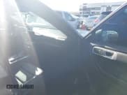 ✅ 2020 Ford Explorer XLT • VIN: 1FMSK7DH1LGA76622 • Lot: 43273193. Wystawiony na IAAI z przebiegiem 61 296 mil. Bezpłatny archiwum sprzedaży aukcyjnych z USA i szczegółowy raport historii pojazdu na DreamBid. Zdjęcie 5.