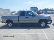 ✅ 2006 Chevrolet Silverado 2500HD LT2 • VIN: 1GCHK29U16E159510 • Лот: 42169394. Опубликован ранее на IAAI с пробегом 117 504 миль. Бесплатный доступ к архиву аукционных продаж из США и подробный отчёт об истории автомобиля на DreamBid. Изображение 13.