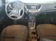 2019 Hyundai Accent SE z VIN 3KPC24A36KE066845, wystawiony jako Copart lot #71423504 z przebiegiem 186 958 mil mil oraz Szkoda całkowita • Salvage title. Historia ofert i sprzedaży dostępna na DreamBid. Obrazek 8.