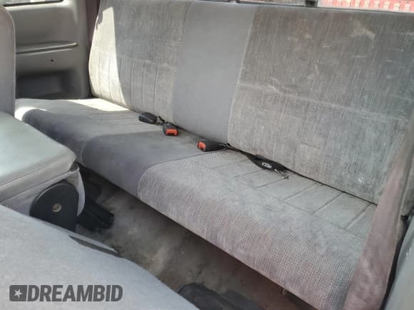 ✅ 1997 Dodge 2500 • VIN: 3B7KF23D1VG810869 • Lot: 70500225. Listed on Copart with 353,046 mi. Free auction sales archive from the USA and detailed vehicle history report at DreamBid. Image 10.