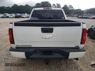 2012 Chevrolet Silverado 1500 LT z VIN 3GCPKSE71CG211475, wystawiony jako Copart lot #84055195 z przebiegiem 190 945 mil mil oraz Szkoda całkowita • Salvage title. Historia ofert i sprzedaży dostępna na DreamBid. Obrazek 6.