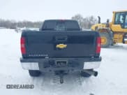 ✅ 2014 Chevrolet Silverado 2500HD LTZ • VIN: 1GC1KYE8XEF119934 • Лот: 41251936. Опубликован ранее на IAAI с пробегом 218 943 миль. Бесплатный доступ к архиву аукционных продаж из США и подробный отчёт об истории автомобиля на DreamBid. Изображение 16.