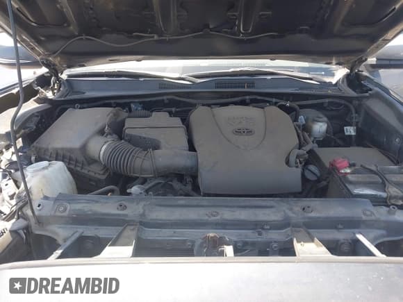 ✅ 2020 Toyota Tacoma SR5 • VIN: 3TMAZ5CN5LM133188 • Lot: 42346639. Wystawiony na IAAI z przebiegiem 59 555 mil. Bezpłatny archiwum sprzedaży aukcyjnych z USA i szczegółowy raport historii pojazdu na DreamBid. Zdjęcie 10.