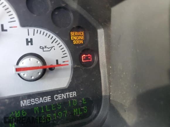 ✅ 2002 Mercury Mountaineer • VIN: 4M2DU86W92UJ20806 • Лот: 65215675. Опубликован ранее на Copart с пробегом 165 197 миль. Бесплатный доступ к архиву аукционных продаж из США и подробный отчёт об истории автомобиля на DreamBid. Изображение 9.