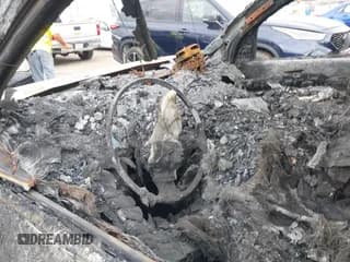 ✅ 2006 Saturn VUE • VIN: 5GZCZ63466S855835 • Lot: 43058205. Wystawiony na IAAI z przebiegiem 214 000 mil. Bezpłatny archiwum sprzedaży aukcyjnych z USA i szczegółowy raport historii pojazdu na DreamBid. Zdjęcie 5.