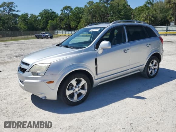 ✅ 2013 Chevrolet Captiva Sport LTZ • VIN: 3GNAL4EK4DS632227 • Lot: 50575685. Wystawiony na Copart z przebiegiem 121 520 mil. Bezpłatny archiwum sprzedaży aukcyjnych z USA i szczegółowy raport historii pojazdu na DreamBid. Zdjęcie 1.
