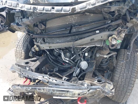 ✅ 2021 GMC Yukon AT4 • VIN: 1GKS2CKD3MR398850 • Lot: 42752257. Listed on IAAI with Not provided. Free auction sales archive from the USA and detailed vehicle history report at DreamBid. Image 10.