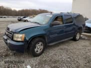 ✅ 2007 Chevrolet Suburban LTZ • VIN: 3GNFK16317G184423 • Lot: 80623094. Wystawiony na Copart z przebiegiem Nie podano. Bezpłatny archiwum sprzedaży aukcyjnych z USA i szczegółowy raport historii pojazdu na DreamBid. Zdjęcie 1.