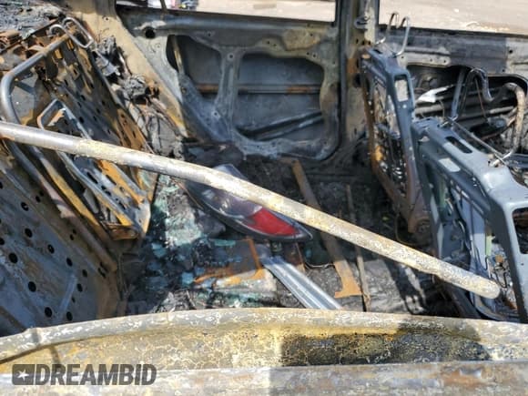 ✅ 2010 Mazda 6 S Grand Touring • VIN: 1YVHZ8CB0A5M14141 • Lot: 64057385. Wystawiony na Copart z przebiegiem Nie podano. Bezpłatny archiwum sprzedaży aukcyjnych z USA i szczegółowy raport historii pojazdu na DreamBid. Zdjęcie 10.