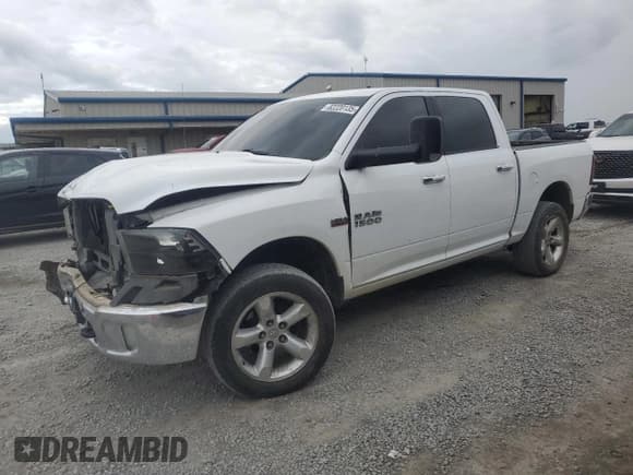 ✅ 2018 Ram 1500 Big Horn • VIN: 1C6RR7LT2JS300406 • Lot: 82220135. Listed on Copart with 141,130 mi. Free auction sales archive from the USA and detailed vehicle history report at DreamBid. Image 1.