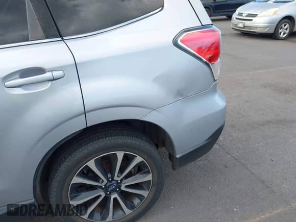 2017 Subaru Forester Premium with VIN JF2SJGEC2HH546296, listed as a IAAI auction lot 42410718 with 140,647 mi miles and . Bid and sale history available at DreamBid. Image 6.