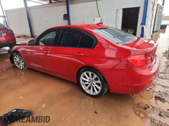 ✅ 2013 BMW 3 Series 328i xDrive • VIN: WBA3B5C56DF598347 • Lot: 93331725. Listed on Copart with 160,086 mi. Free auction sales archive from the USA and detailed vehicle history report at DreamBid. Image 2.