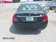 ✅ 2015 Mercedes-Benz C 300 Luxury • VIN: 55SWF4KB5FU005072 • Lot: 43271086. Wystawiony na IAAI z przebiegiem 145 119 mil. Bezpłatny archiwum sprzedaży aukcyjnych z USA i szczegółowy raport historii pojazdu na DreamBid. Zdjęcie 15.