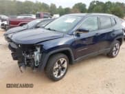 ✅ 2019 Jeep Compass Limited • VIN: 3C4NJDCB9KT618964 • Lot: 43317981. Wystawiony na IAAI z przebiegiem 93 343 mil. Bezpłatny archiwum sprzedaży aukcyjnych z USA i szczegółowy raport historii pojazdu na DreamBid. Zdjęcie 18.