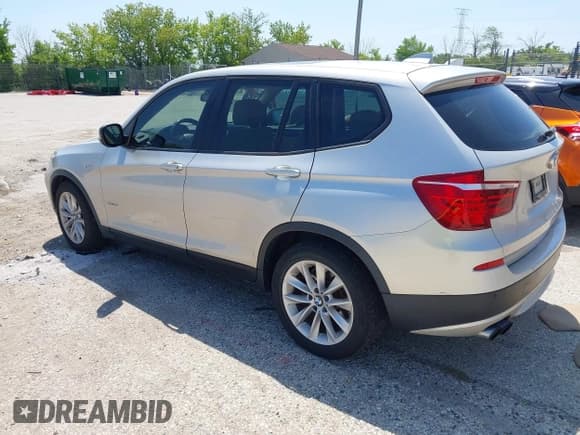 ✅ 2013 BMW X3 xDrive28i • VIN: 5UXWX9C5XD0D05286 • Лот: 42531641. Опубликован ранее на IAAI с пробегом 129 430 миль. Бесплатный доступ к архиву аукционных продаж из США и подробный отчёт об истории автомобиля на DreamBid. Изображение 3.