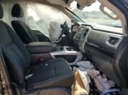 ✅ 2019 Nissan Titan SV • VIN: 1N6AA1C61KN504938 • Lot: 64481235. Wystawiony na Copart z przebiegiem Nie podano. Bezpłatny archiwum sprzedaży aukcyjnych z USA i szczegółowy raport historii pojazdu na DreamBid. Zdjęcie 7.