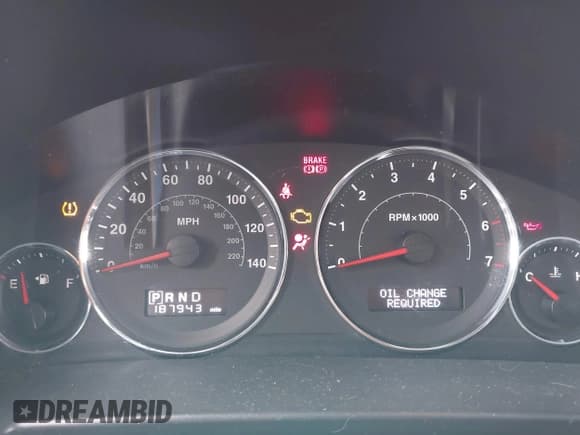 ✅ 2008 Jeep Commander Sport • VIN: 1J8HG48N98C155848 • Lot: 42638687. Wystawiony na IAAI z przebiegiem 187 943 mil. Bezpłatny archiwum sprzedaży aukcyjnych z USA i szczegółowy raport historii pojazdu na DreamBid. Zdjęcie 7.