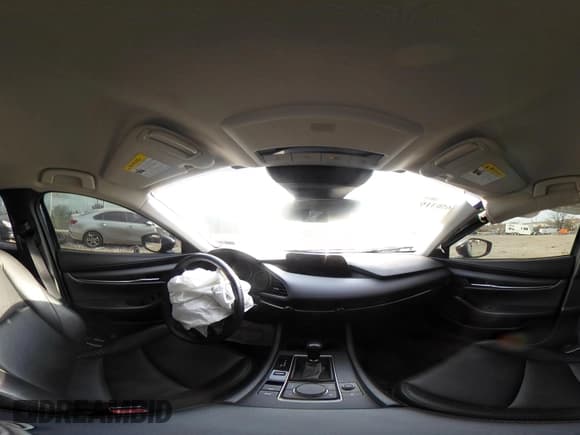 ✅ 2022 Mazda 3 Select • VIN: 3MZBPABL3NM309450 • Lot: 43650319. Listed on IAAI with 32,846 mi. Free auction sales archive from the USA and detailed vehicle history report at DreamBid. Image 18.