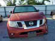 2014 Nissan Frontier SV z VIN 1N6AD0EV3EN707405, wystawiony jako Copart lot #86682215 z przebiegiem 159 915 mil mil oraz Szkoda całkowita • Salvage title. Historia ofert i sprzedaży dostępna na DreamBid. Obrazek 5.