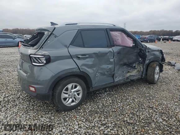 ✅ 2020 Hyundai Venue SEL • VIN: KMHRC8A39LU017684 • Lot: 83895314. Listed on Copart with 64,468 mi. Free auction sales archive from the USA and detailed vehicle history report at DreamBid. Image 3.