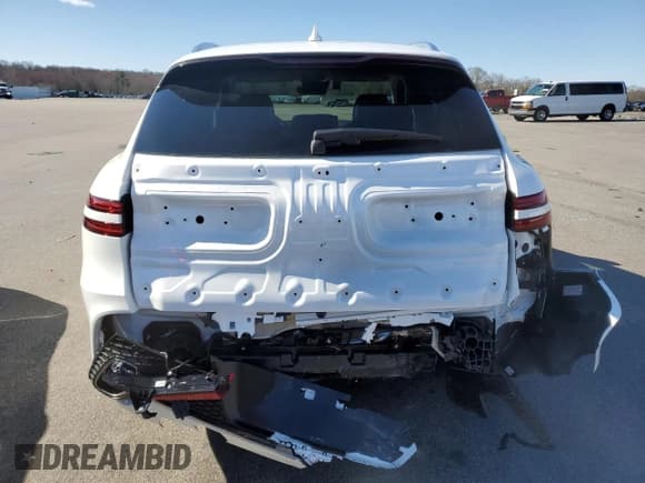 ✅ 2025 Genesis GV70 2.5T • VIN: KMUMADTB6SU221923 • Lot: 52505625. Listed on Copart with 171 mi. Free auction sales archive from the USA and detailed vehicle history report at DreamBid. Image 6.