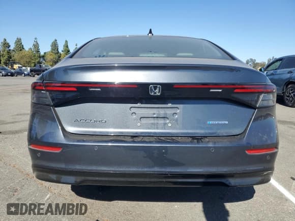 ✅ 2024 Honda Accord EX-L • VIN: 1HGCY2F64RA054570 • Лот: 71652105. Опубликован ранее на Copart с пробегом 26 831 миль. Бесплатный доступ к архиву аукционных продаж из США и подробный отчёт об истории автомобиля на DreamBid. Изображение 6.