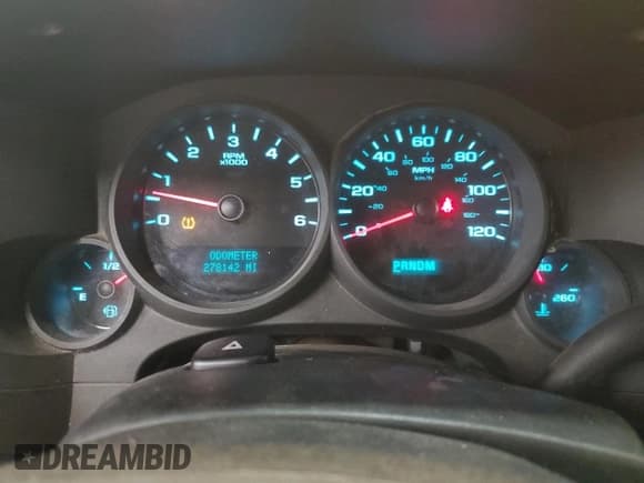 ✅ 2012 Chevrolet Silverado 1500 Work Truck • VIN: 1GCNCPE06CZ250714 • Lot: 78436784. Listed on Copart with 278,142 mi. Free auction sales archive from the USA and detailed vehicle history report at DreamBid. Image 9.