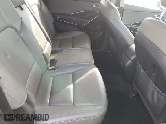 ✅ 2017 Hyundai Santa Fe SE Ultimate • VIN: KM8SRDHF2HU180726 • Lot: 91892915. Listed on Copart with 77,925 mi. Free auction sales archive from the USA and detailed vehicle history report at DreamBid. Image 11.