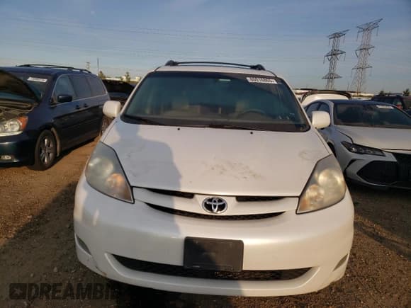 ✅ 2008 Toyota Sienna XLE • VIN: 5TDZK22C38S161200 • Lot: 80016865. Wystawiony na Copart z przebiegiem 195 148 mil. Bezpłatny archiwum sprzedaży aukcyjnych z USA i szczegółowy raport historii pojazdu na DreamBid. Zdjęcie 5.