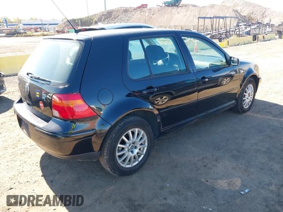✅ 2004 Volkswagen Golf GLS • VIN: 9BWGL61J044005154 • Lot: 43480919. Listed on IAAI with 68,085 mi. Free auction sales archive from the USA and detailed vehicle history report at DreamBid. Image 4.