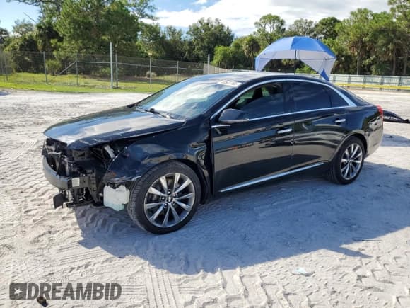 ✅ 2016 Cadillac XTS Livery • VIN: 2G61U5S38G9116109 • Lot: 80541165. Listed on Copart with 69,065 mi. Free auction sales archive from the USA and detailed vehicle history report at DreamBid. Image 1.