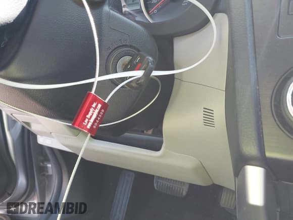 ✅ 2014 Subaru Forester Premium • VIN: JF2SJADC2EH461341 • Lot: 43578606. Wystawiony na IAAI z przebiegiem 78 099 mil. Bezpłatny archiwum sprzedaży aukcyjnych z USA i szczegółowy raport historii pojazdu na DreamBid. Zdjęcie 11.