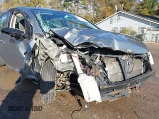 ✅ 2009 Nissan Sentra S FE+ • VIN: 3N1AB61E49L632370 • Lot: 43535792. Wystawiony na IAAI z przebiegiem 97 637 mil. Bezpłatny archiwum sprzedaży aukcyjnych z USA i szczegółowy raport historii pojazdu na DreamBid. Zdjęcie 6.